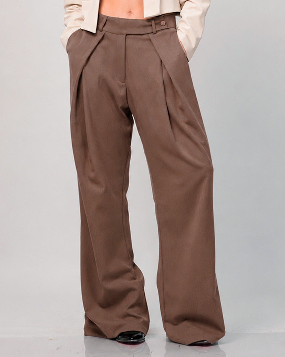 Pantalón prense encontrado